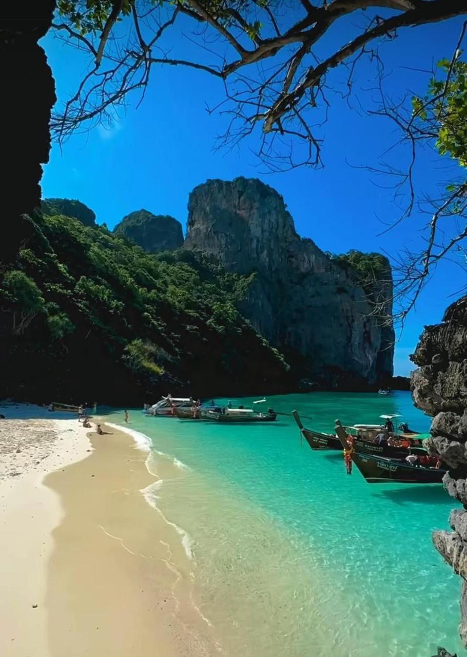 Aram Hotel หาดกะตะ ภายนอก รูปภาพ