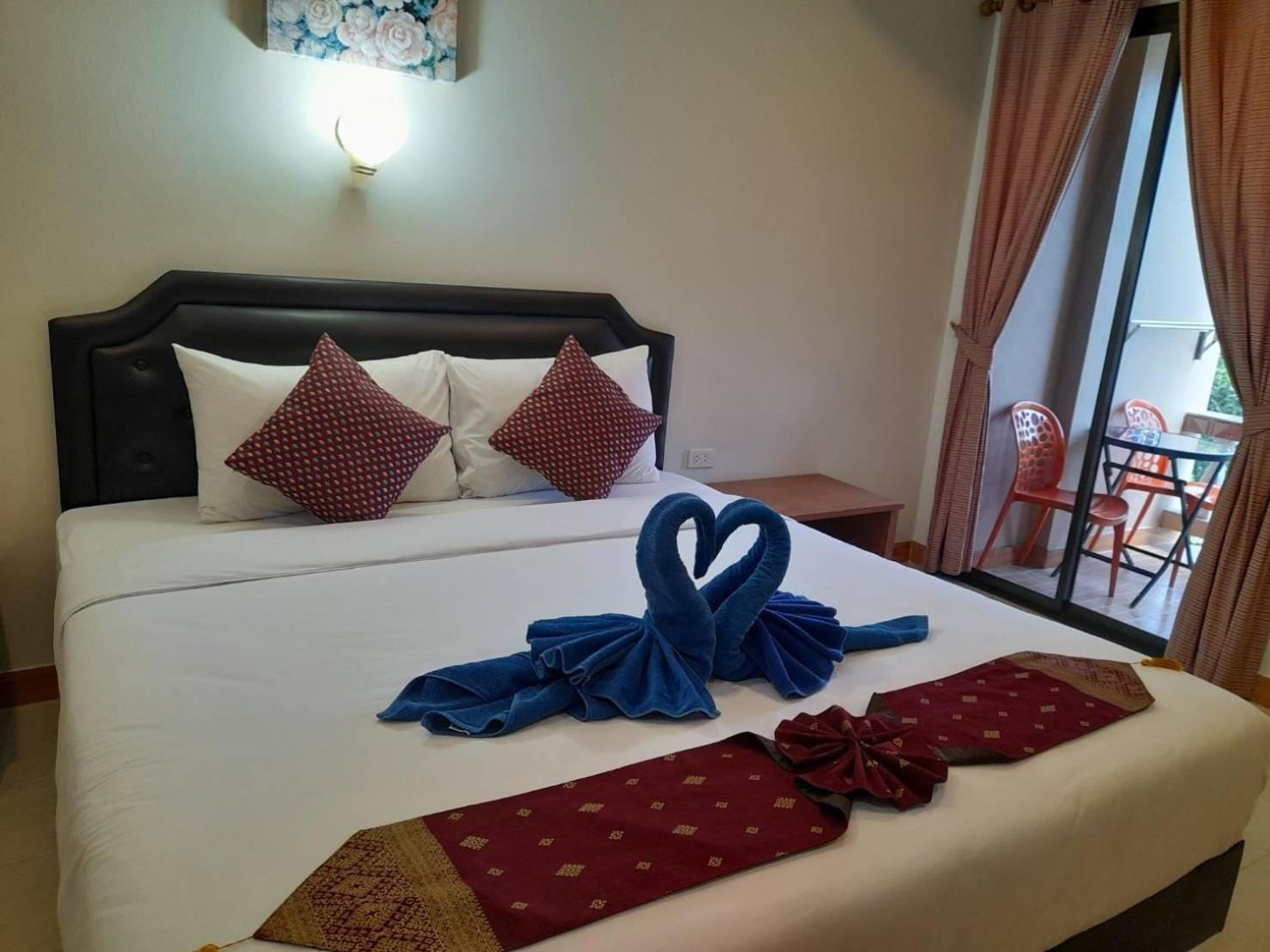 Aram Hotel หาดกะตะ ภายนอก รูปภาพ