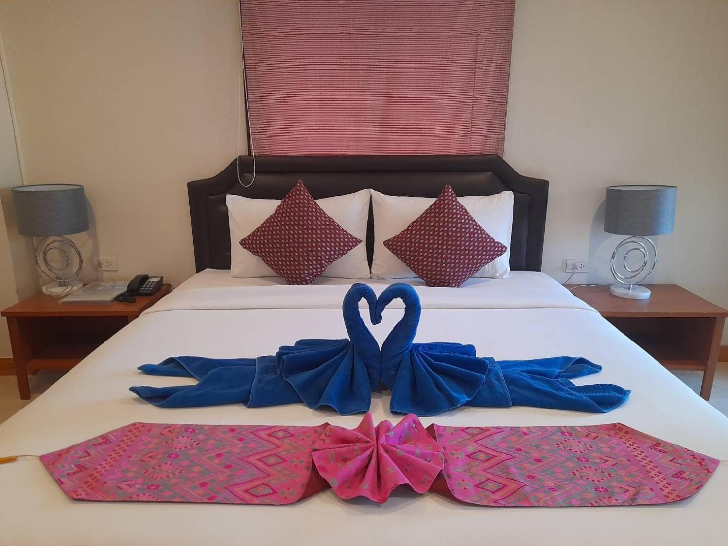 Aram Hotel หาดกะตะ ภายนอก รูปภาพ