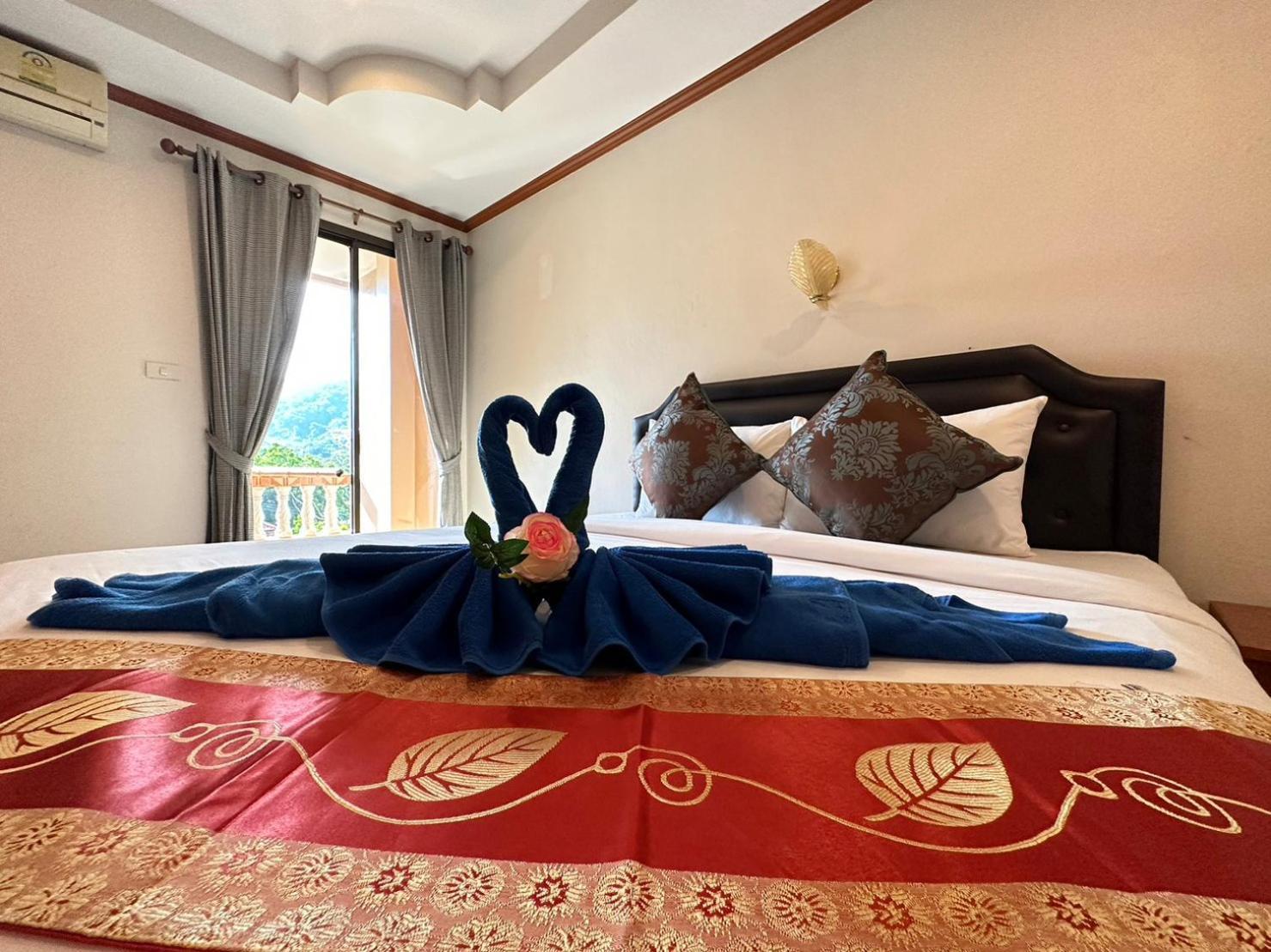 Aram Hotel หาดกะตะ ภายนอก รูปภาพ